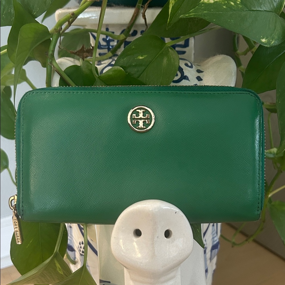 Tory Burch Wallet